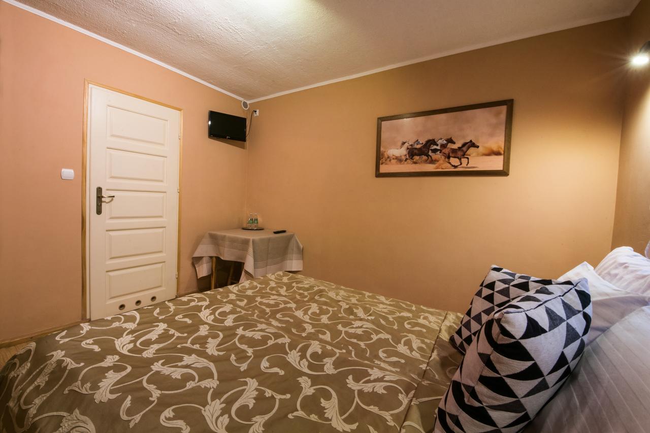 Hotel Orzel #N/A ภายนอก รูปภาพ
